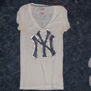 My heart belongs to the Yankees - NYY VS shirt